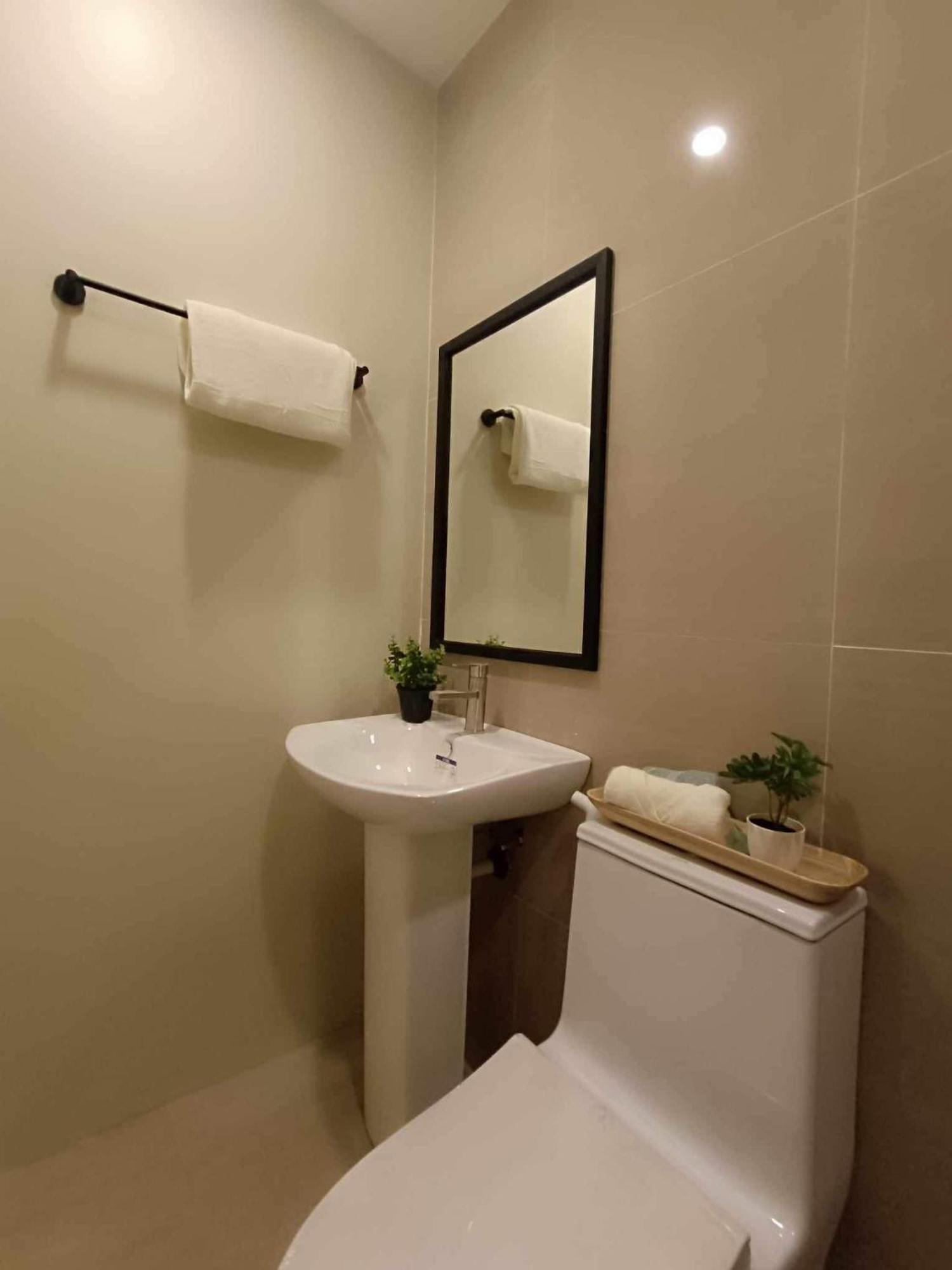 Kimtons Apartment Suite Capitol Site Cebu ภายนอก รูปภาพ